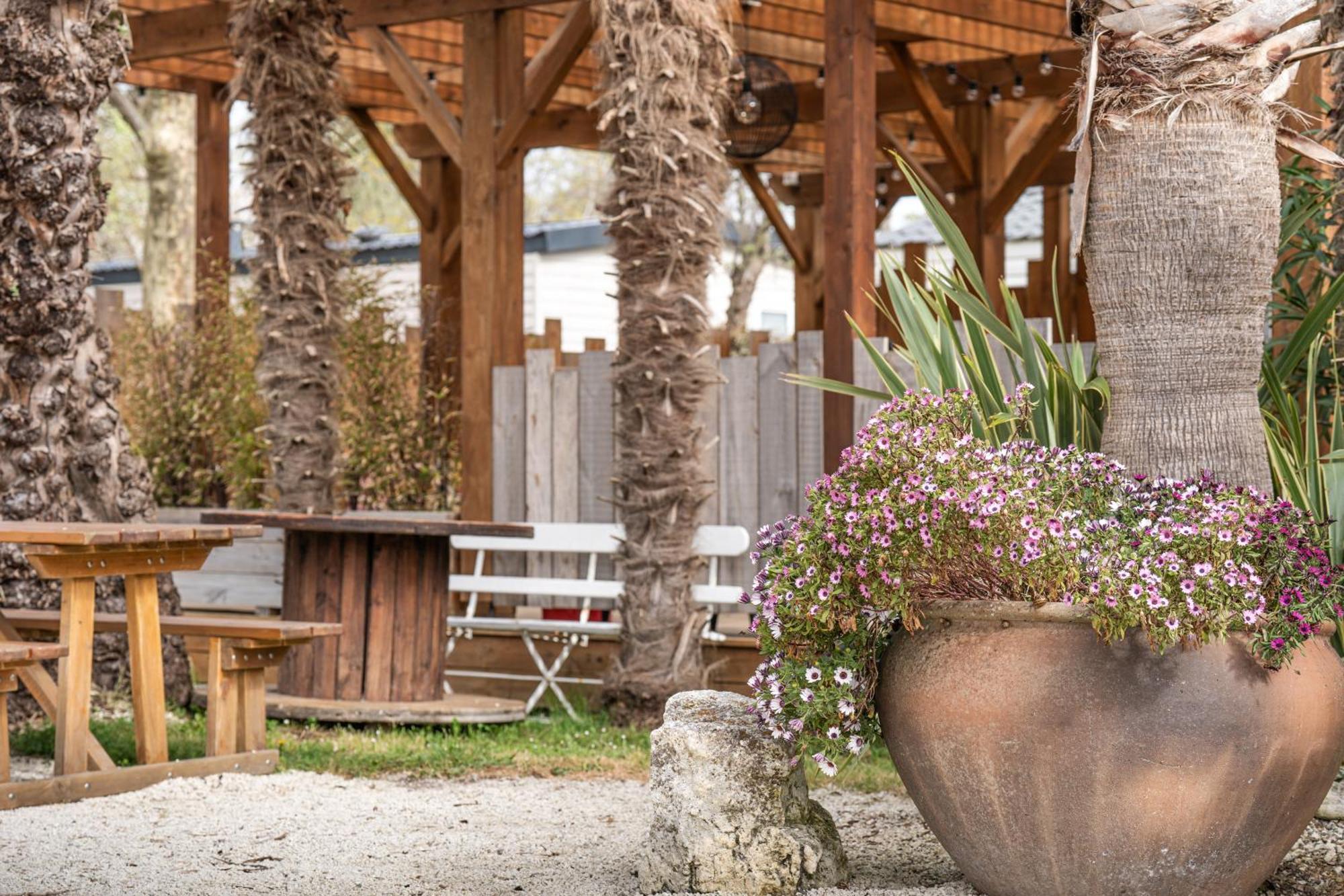 Camping Antioche D'Oléron La Brée-les-Bains Extérieur photo