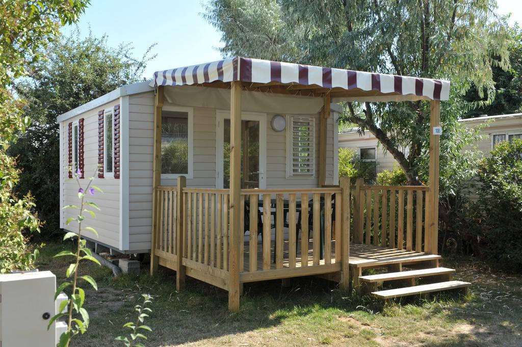 Camping Antioche D'Oléron La Brée-les-Bains Extérieur photo