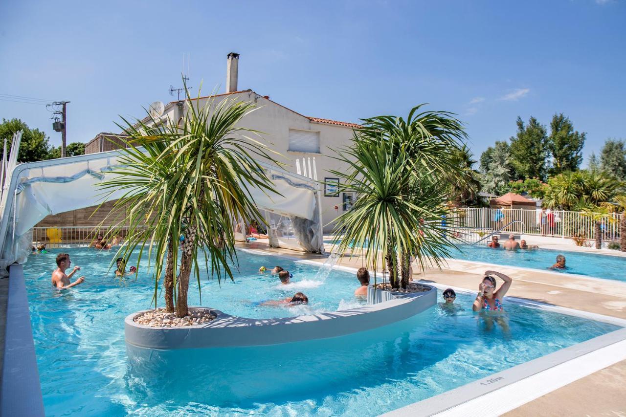 Camping Antioche D'Oléron La Brée-les-Bains Extérieur photo